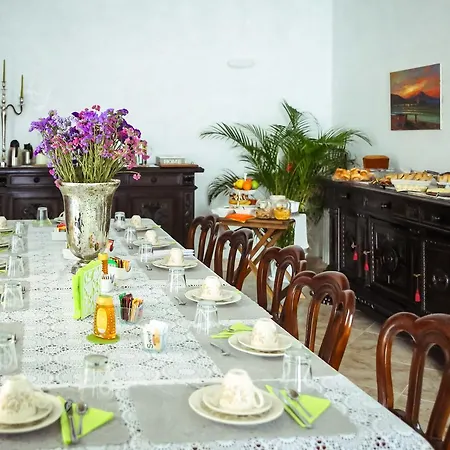 Napolimia Hotel 4*