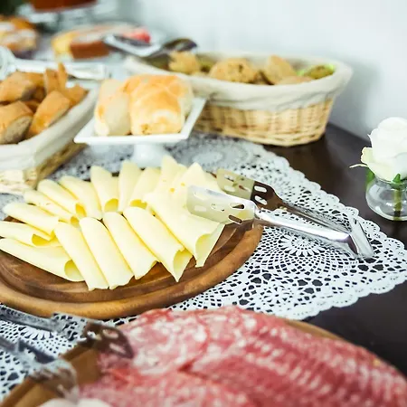 Napolimia Hotel 4*