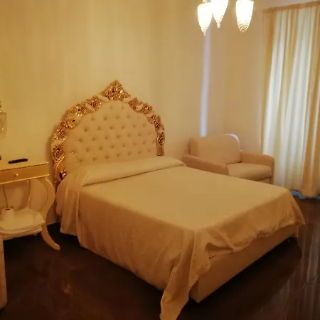 Bed & Breakfast Beb Mariafrancesca Napoli