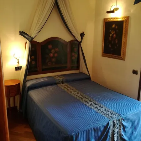 Hotel Ares Napoli