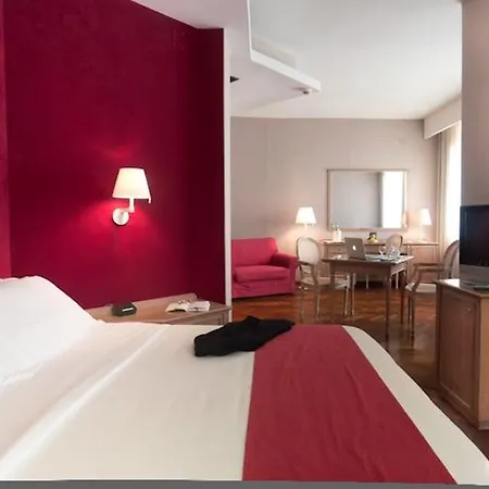 컬쳐 카포디몬테 호텔