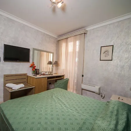 Bed & Breakfast La Pace Neapol