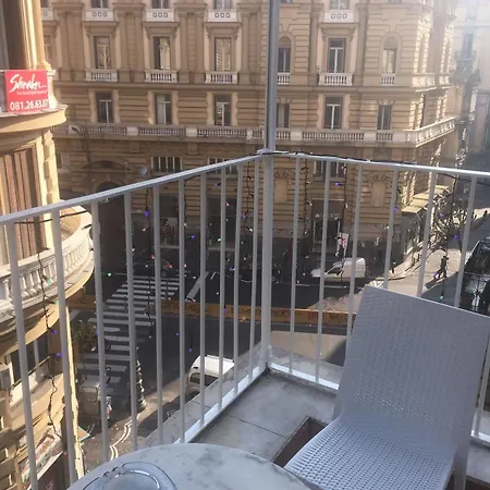 Quattro Palazzi Centro ナポリ