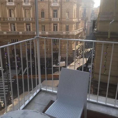 Quattro Palazzi Centro ベッド・アンド・ブレックファスト ナポリ