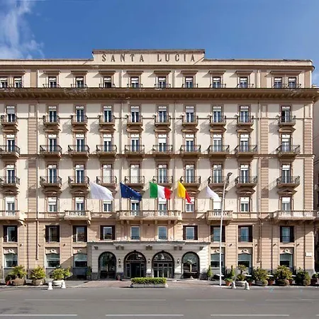 Grand Santa Lucia 4* نابولي