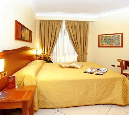 Buono Hotel 3*