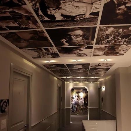 Hotel Partenope Relais 4*