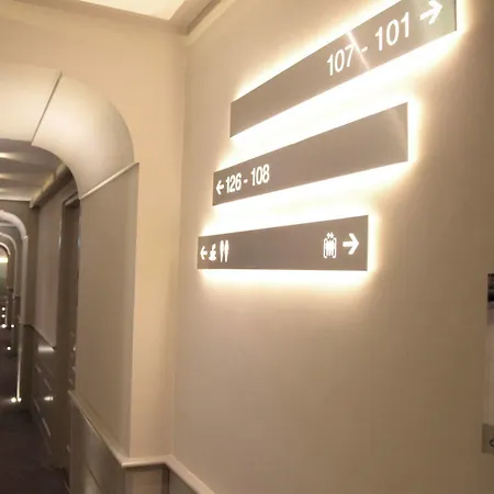 Partenope Relais Hotel