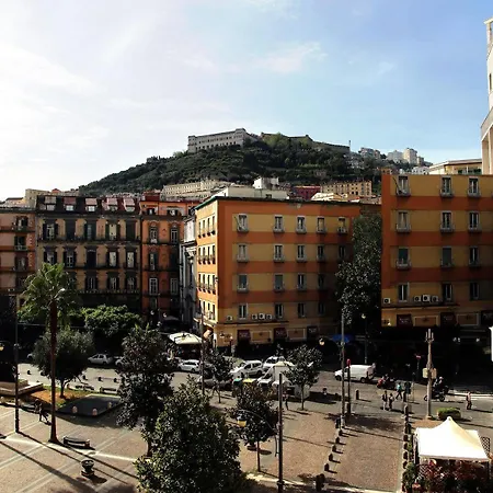 Art Piazza Carita' 4*