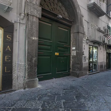 Belledonne & Gallery