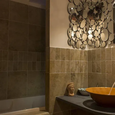 Casa Latina 3* Neapel