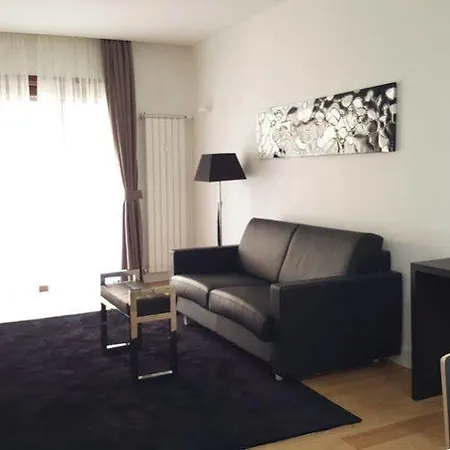 Lhp Napoli Parco Margherita 3*