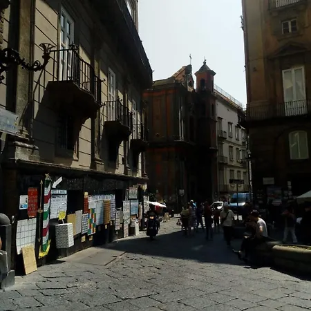 Dimora San Giovanni Maggiore Bed & Breakfast 3*
