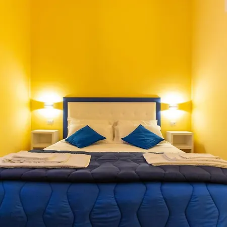 Trianon 2* Neapol