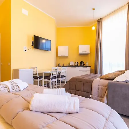 Bed & Breakfast Trianon 2*
