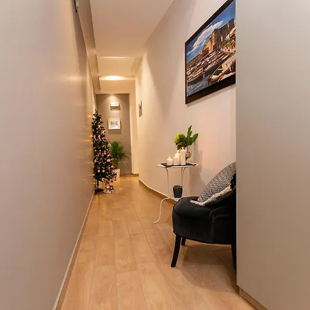 Vico Milano 18 Bed & Breakfast Napoli