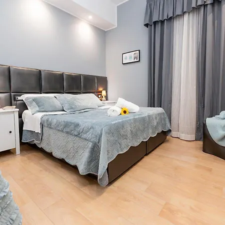 Bed & Breakfast Vico Milano 18 *