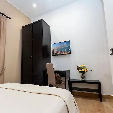 Vico Milano 18 Bed & Breakfast Napoli