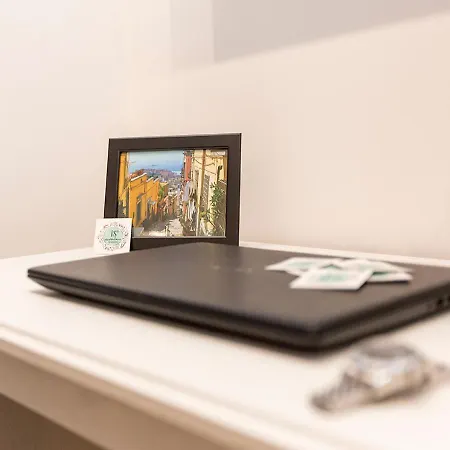 Bed & Breakfast Vico Milano 18