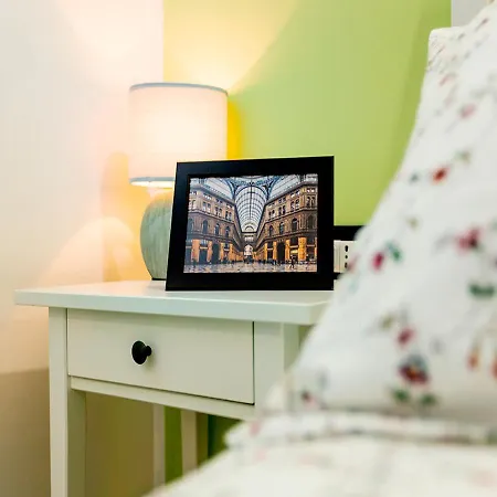 Vico Milano 18 Bed & Breakfast
