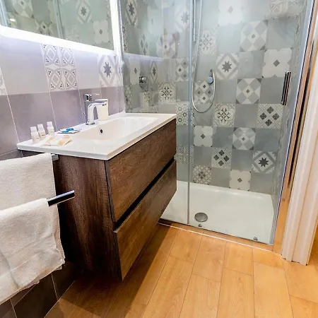 Bed & Breakfast Vico Milano 18 Napoli