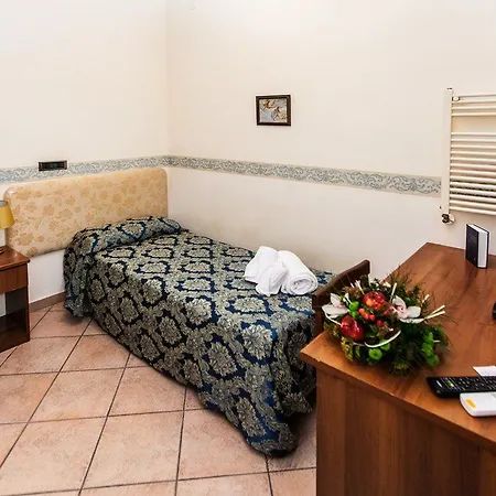 Vergilius Billia 4* Nápoles