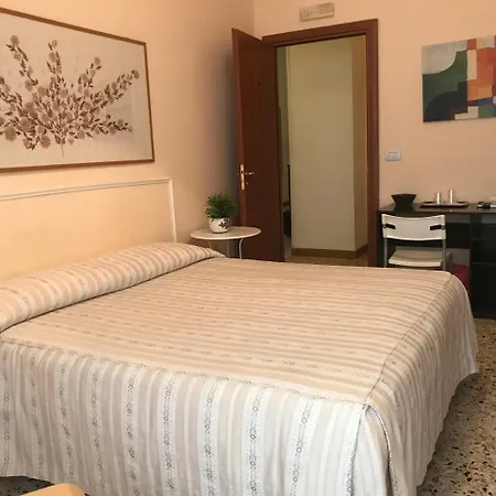 Couette-café Sansevero 3*