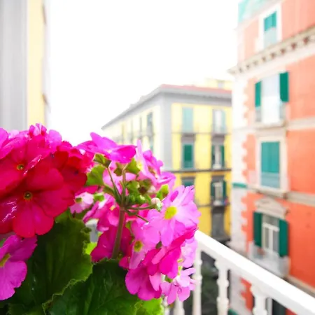 Le Quinte Del Bellini Bed & Breakfast Napoli