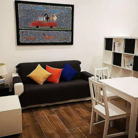 Apartment Piazza Dante 22 *
