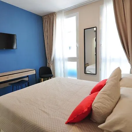 Delco B&B 2*