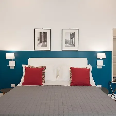 Santa Chiara Boutique Neapel