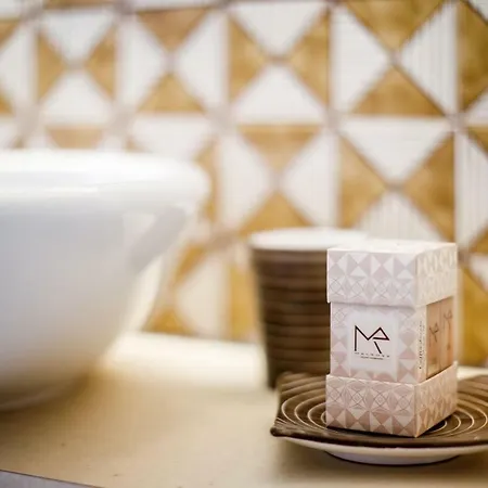 Melrose نابولي