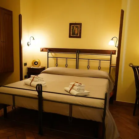 ゲストハウス Conte Cavour 3*