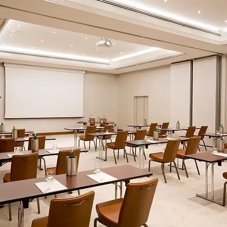 Hotel Starhotels Terminus 4*