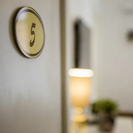 Class Bed & Breakfast Napoli
