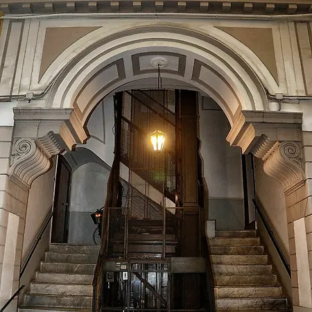 Casa Aragonese * 那不勒斯