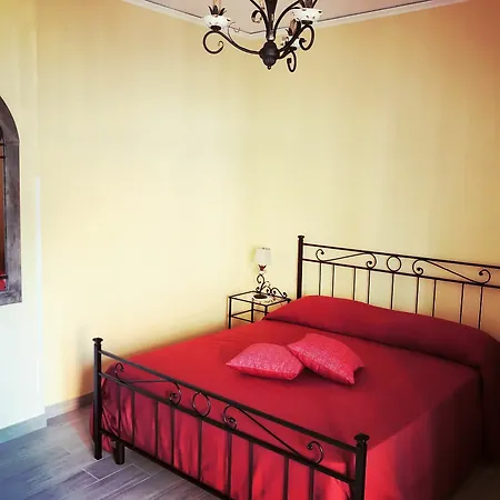 Casa Cupiello 2* 나폴리