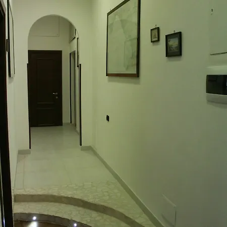Pomodoro Ac 5* Napoli