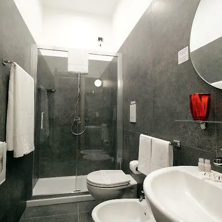 Pensión Piazza Carita 4*