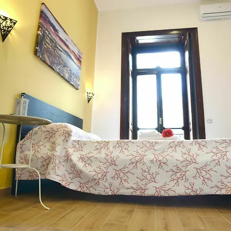 Vic Street Bed & Breakfast Neapol