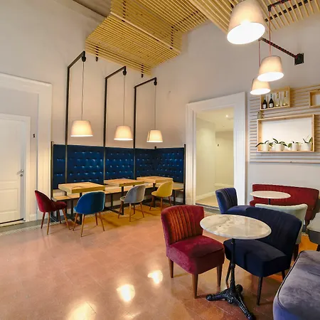 Bed & Breakfast The Dante House By House In 2*