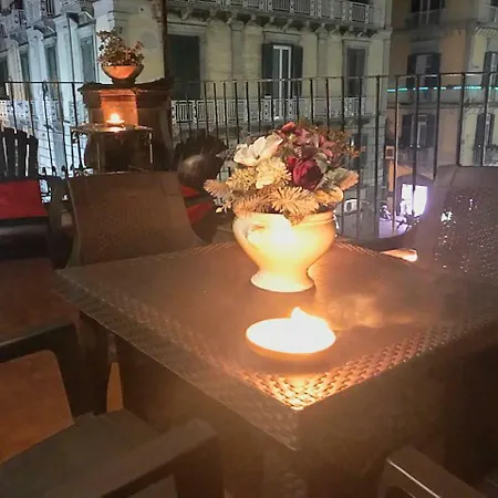 Casa Beatrice, Appartamento Nel Centro Di Napoli Napoli