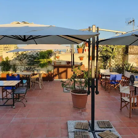 The Spanish Palace, Suites, Rooms, & Terraces Bed & Breakfast