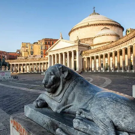 Apartment Casa Lillina A Toledo , Near Piazza Del Plebiscito Naples