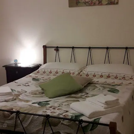 Casa Lillina A Toledo , Near Piazza Del Plebiscito *