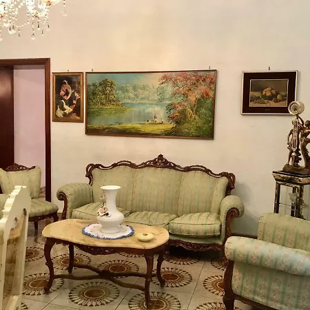 La Casa Di Nonna Naples
