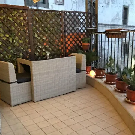 Bed & Breakfast Porta Capuana Naples