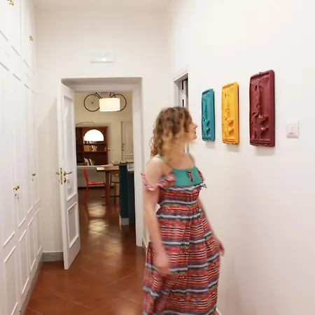 Casa Dei Vergini Historical Center Appartamento