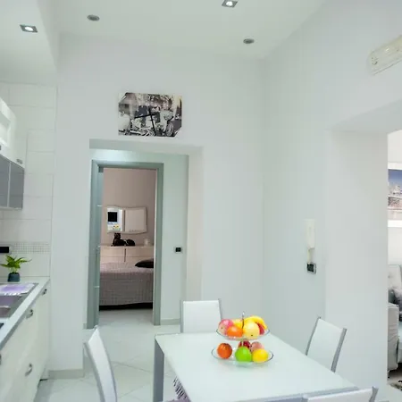 Maiorani Apartment Naples