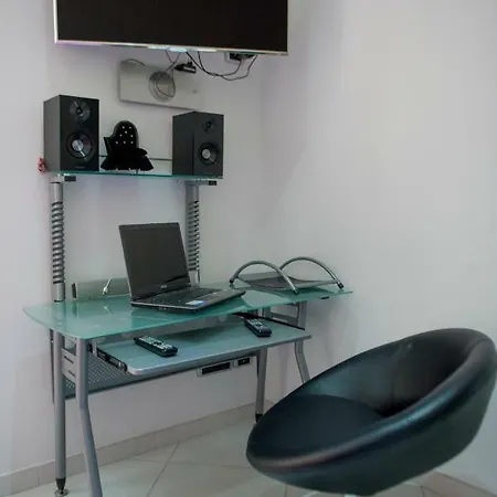 Maiorani Apartment *